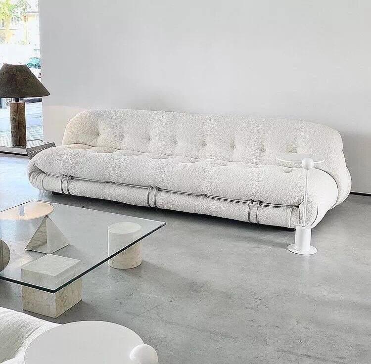 2242 Sofa