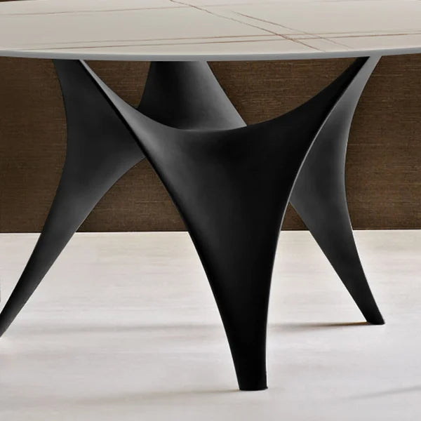 T02 Minimalism Dining table