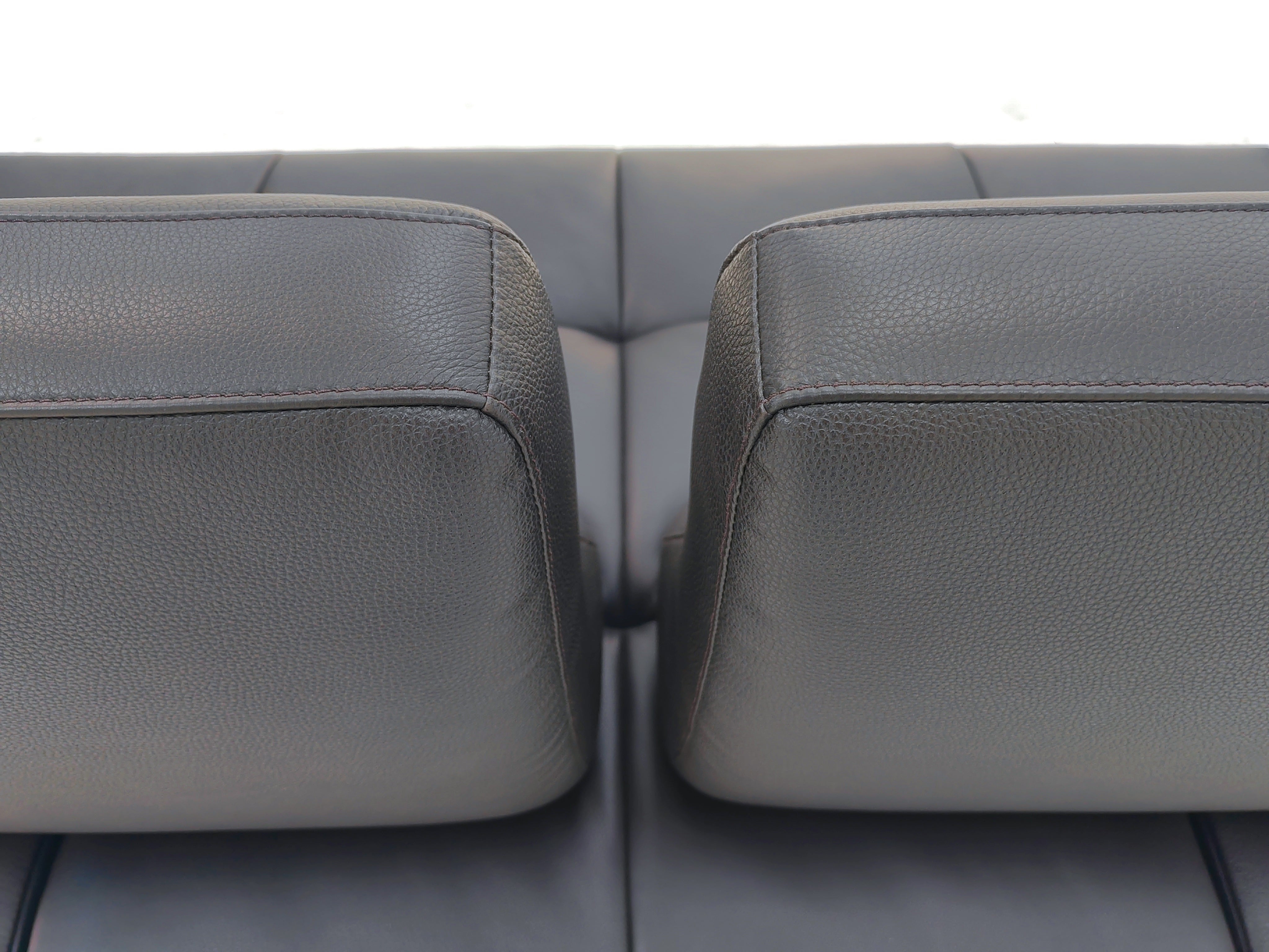 VJ2-2413  Combination Sofa  Comfortable and soft to sit on - Chiuchiufurniture