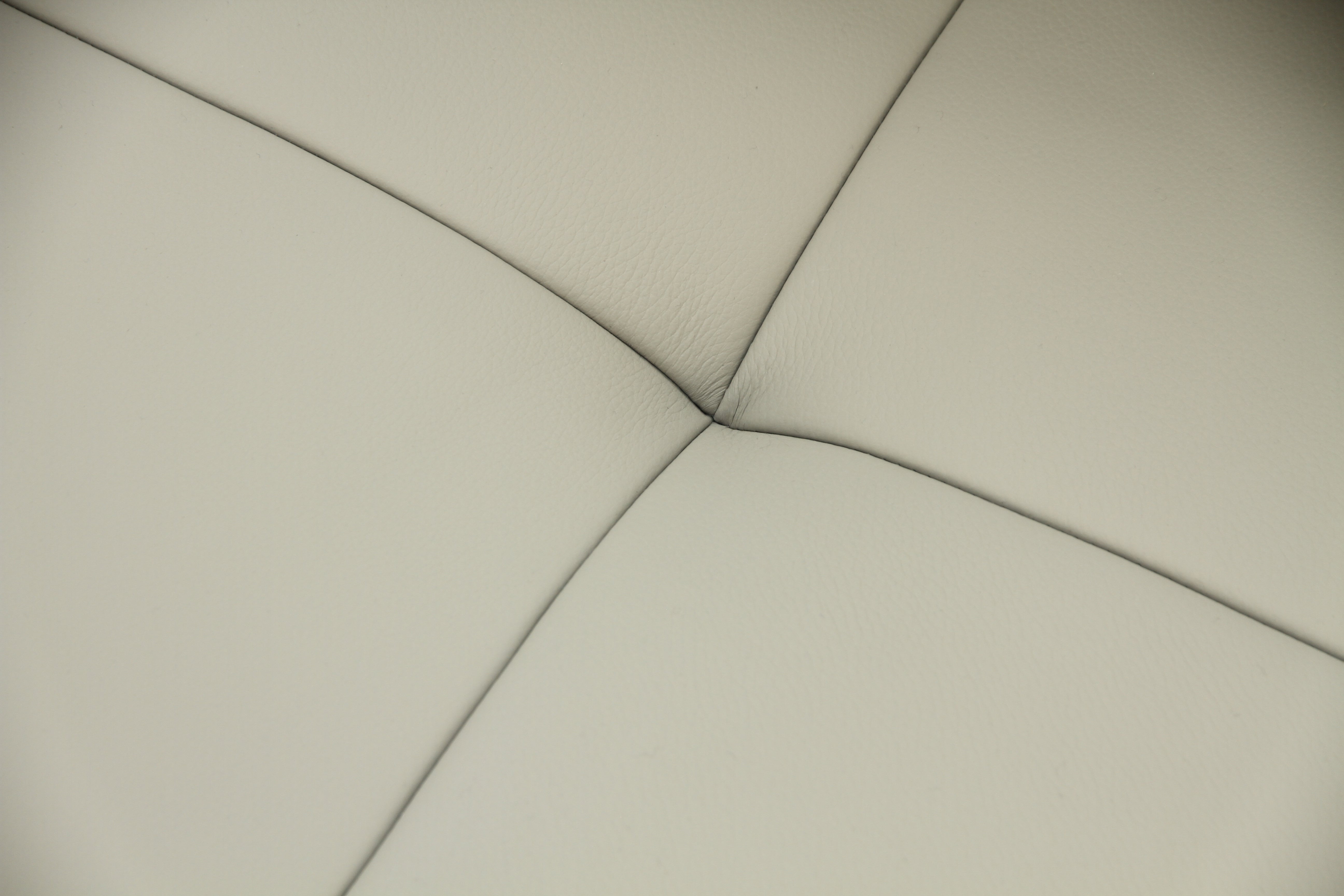 VJ3-2331  Combination Sofa  Comfortable and soft to sit on - Chiuchiufurniture