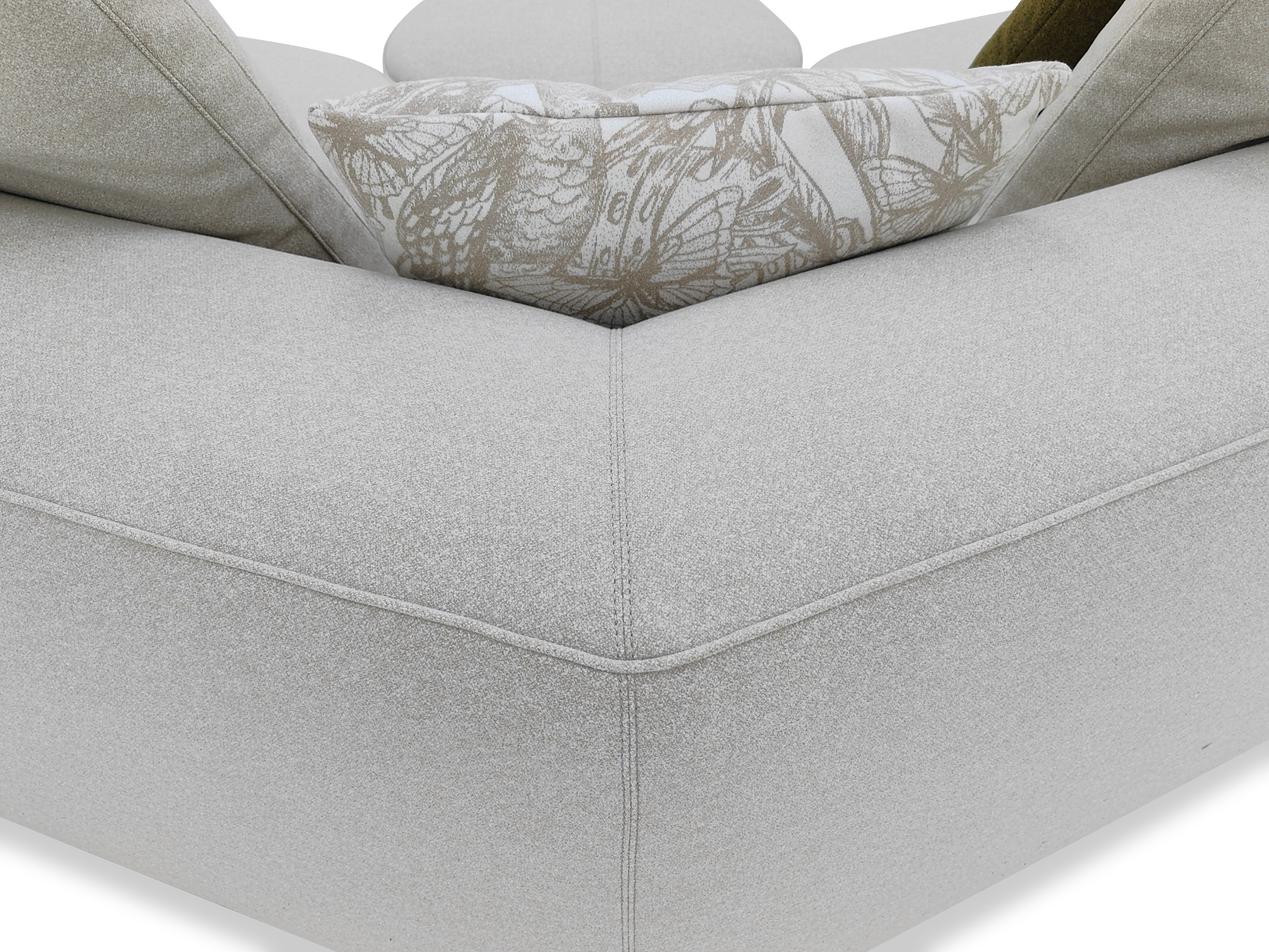 VJ3-2402  Combination Sofa  Comfortable and soft to sit on - Chiuchiufurniture