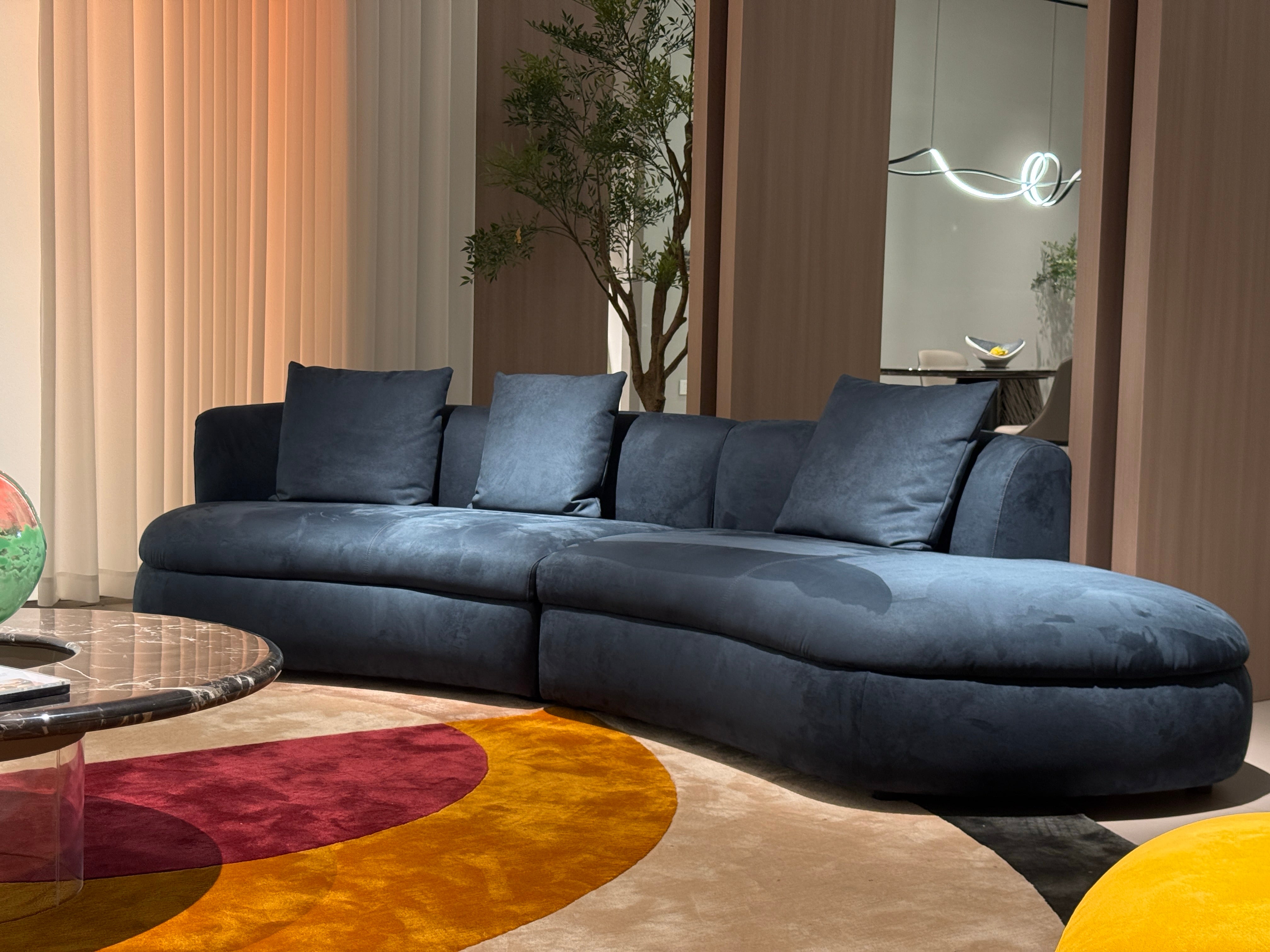 VJ6-2411  Combination Sofa  Comfortable and soft to sit on - Chiuchiufurniture