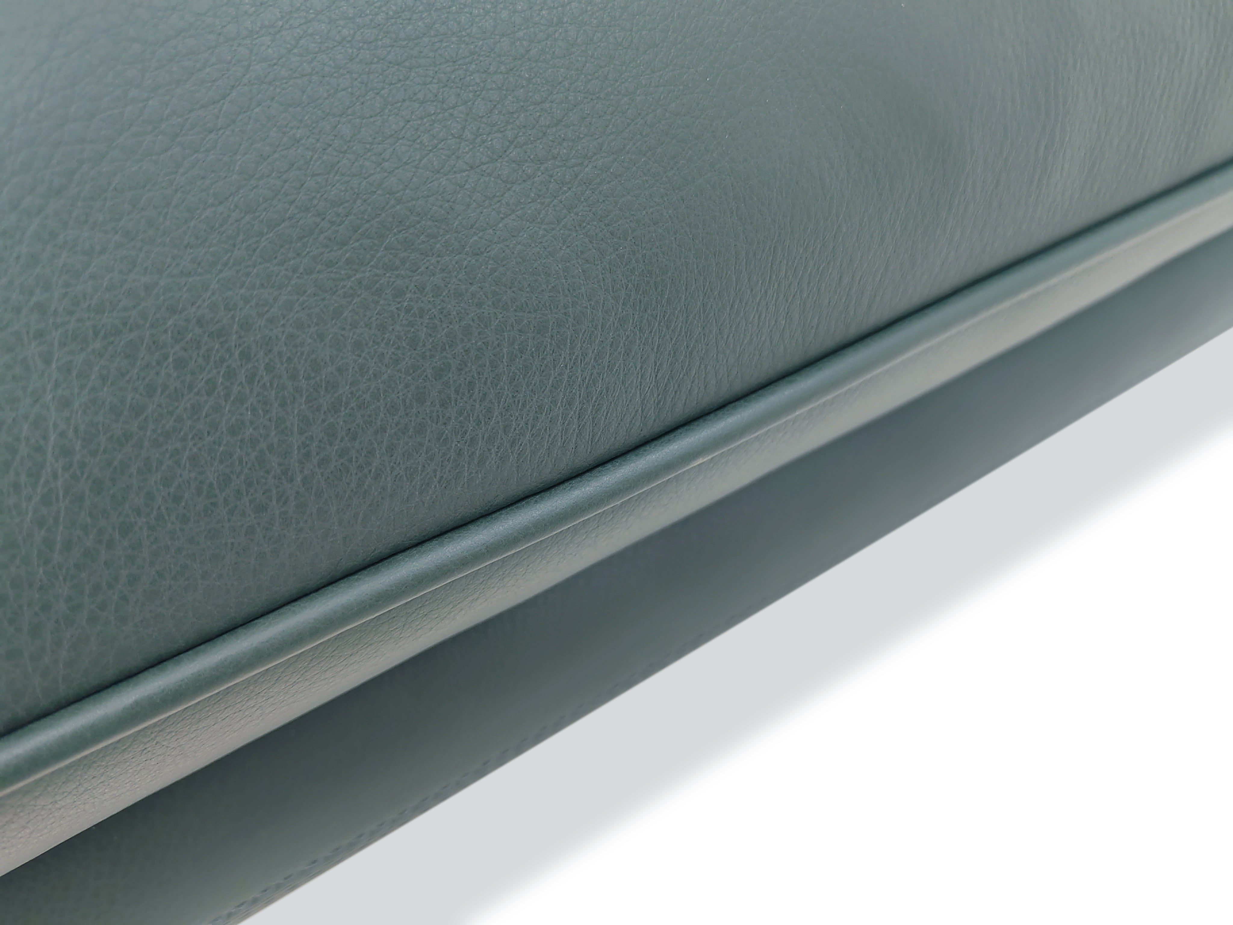 VJ6-2418  Double-arm four-seater sofa  Comfortable and soft to sit on - Chiuchiufurniture