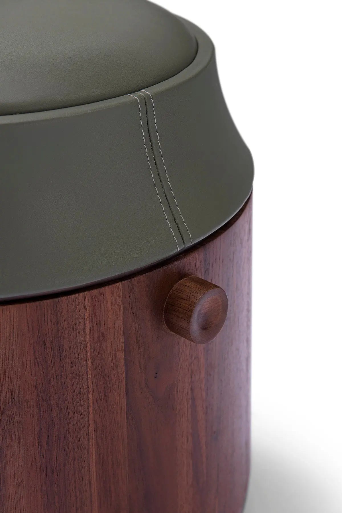 WH305B21 round stool