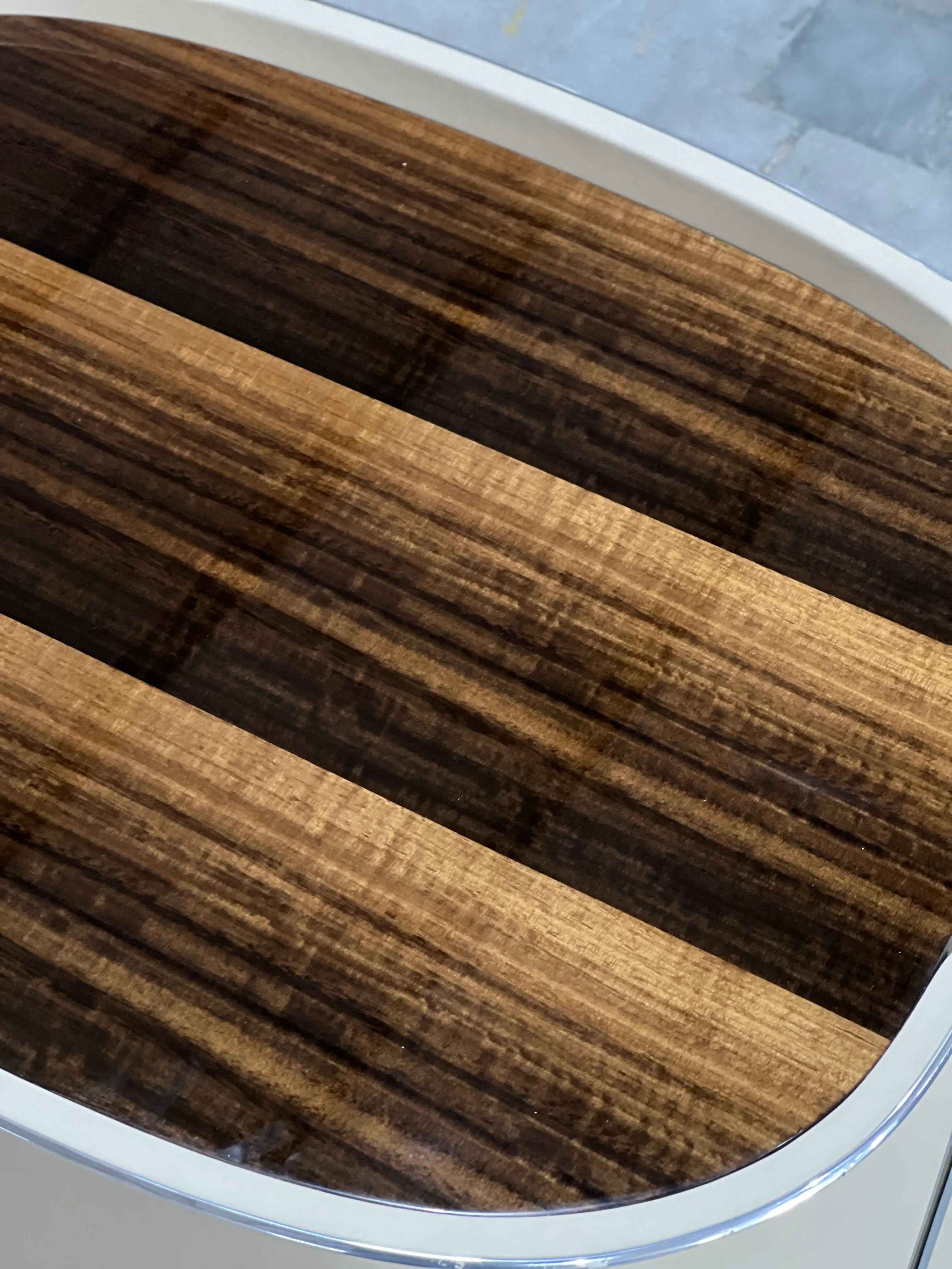 Wood Veneer Corner Table - Stylish and Functional Home Accent, W010H6C Bentley style Matlock Coffee And Side Table,Corner a few