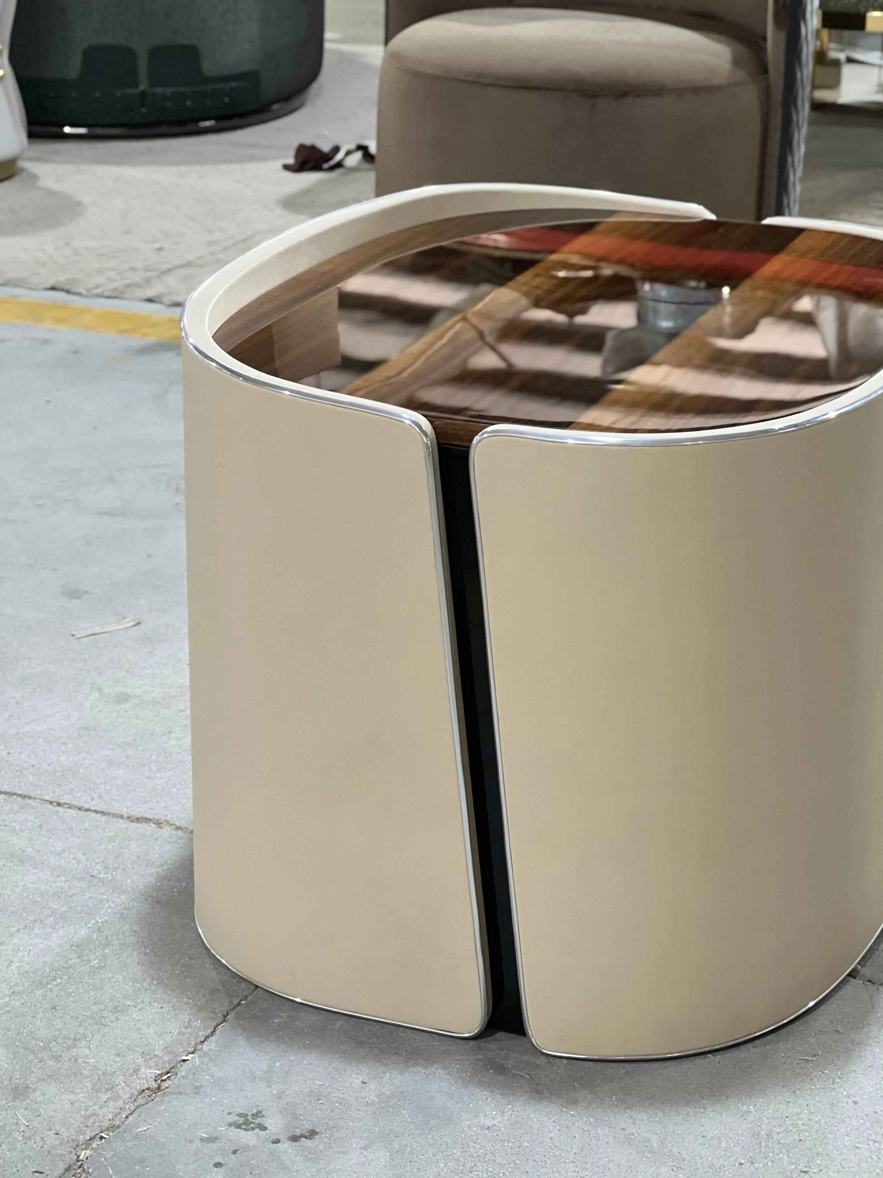 Wood Veneer Corner Table - Stylish and Functional Home Accent, W010H6C Bentley style Matlock Coffee And Side Table,Corner a few