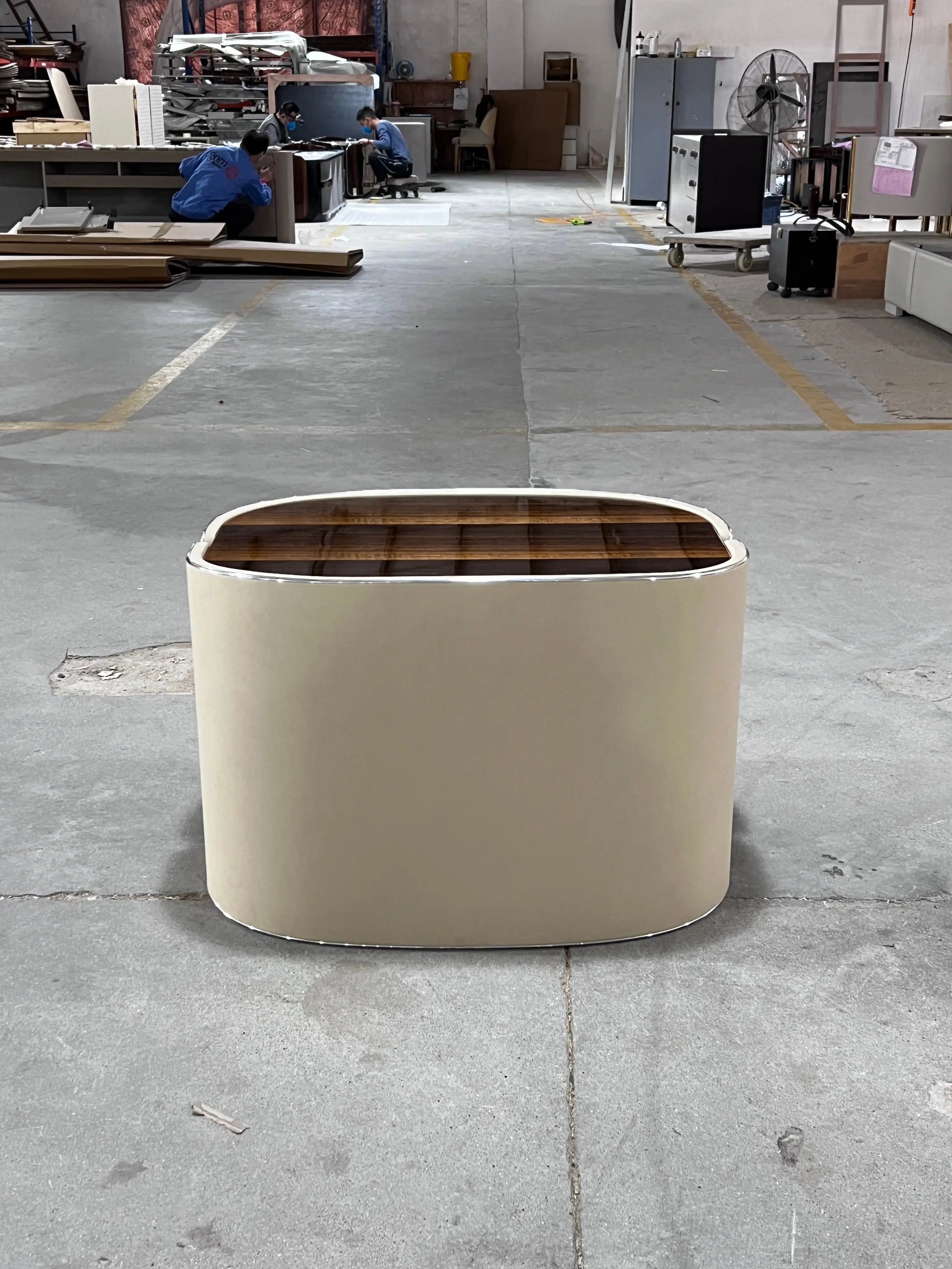 Wood Veneer Corner Table - Stylish and Functional Home Accent, W010H6C Bentley style Matlock Coffee And Side Table,Corner a few