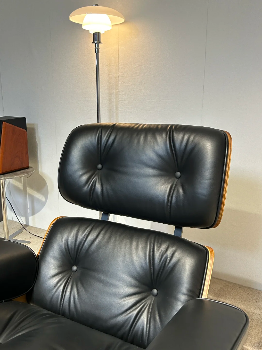 XXY-060   Eames Recliner  Leisure chair