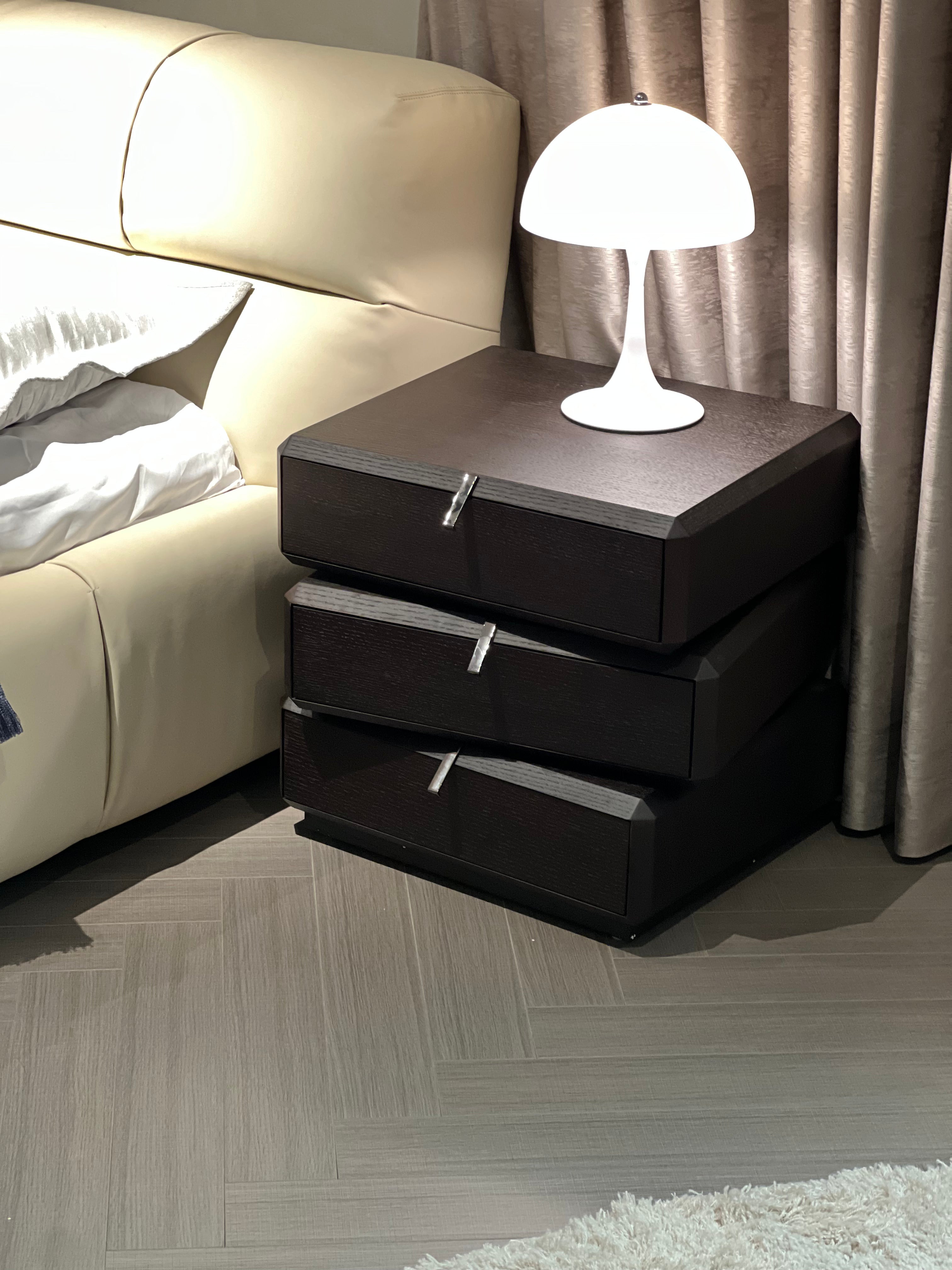 YM-24 Minimalism Bedside table