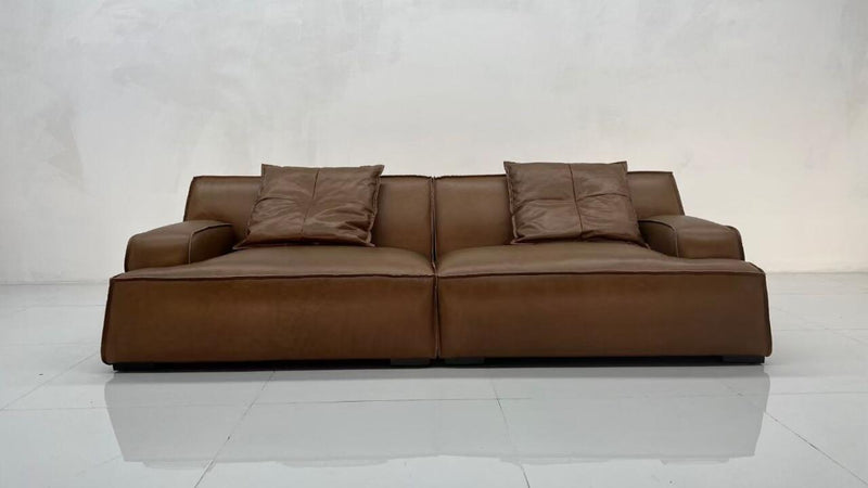 The Ultimate in Laid-Back Comfort VJ2-2365 sofa