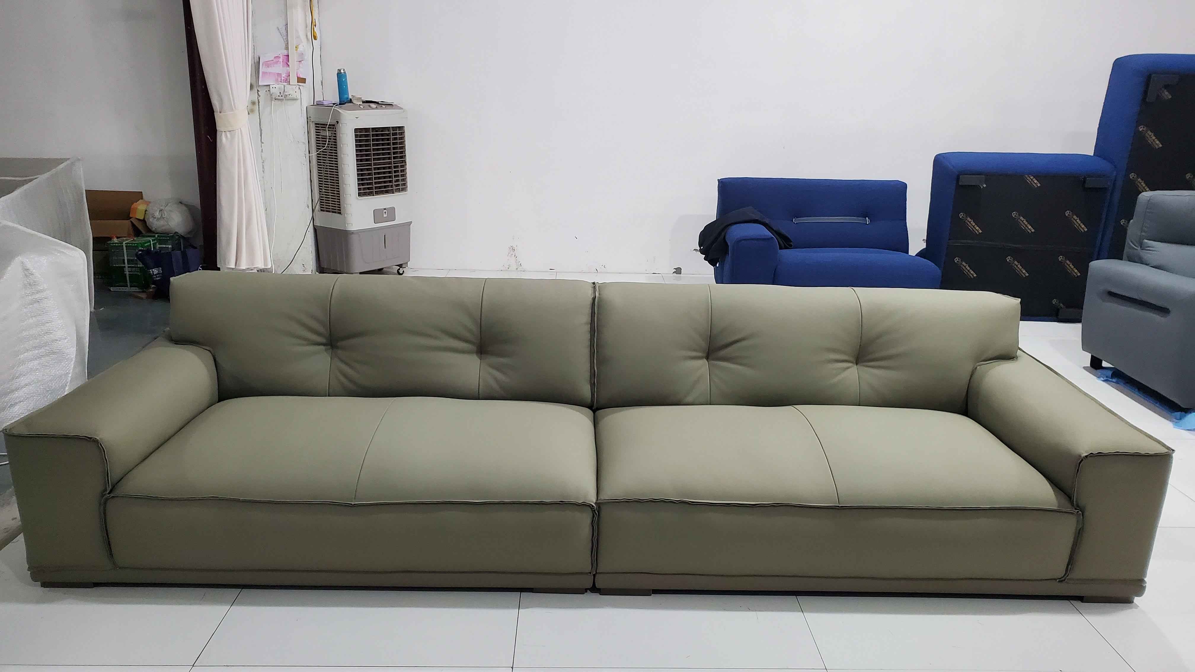 CB3712 Sofa