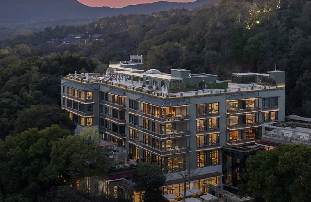 Shangri-La Hangzhou hospitality guestroom and public-area project reference