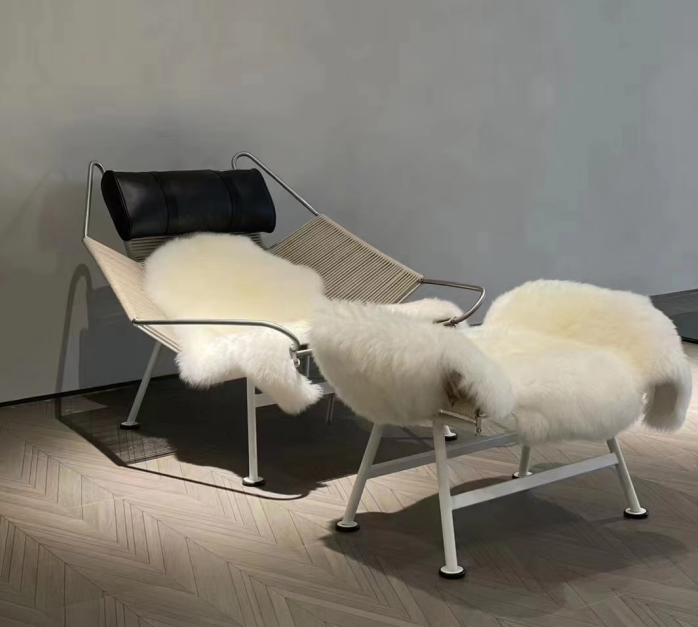 x-183 Minimalism Lounge chair