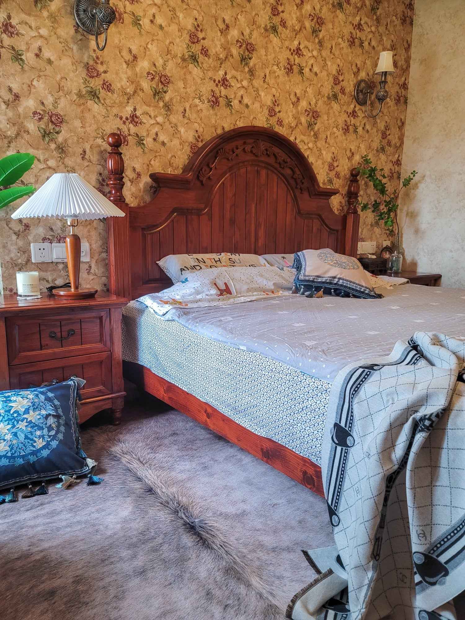 French Throw pillow cushion light luxury headrest car waist pillow