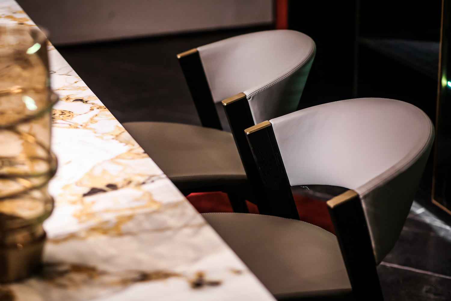 Minimalist Italian leather dining chair HB3-1908 dining chair