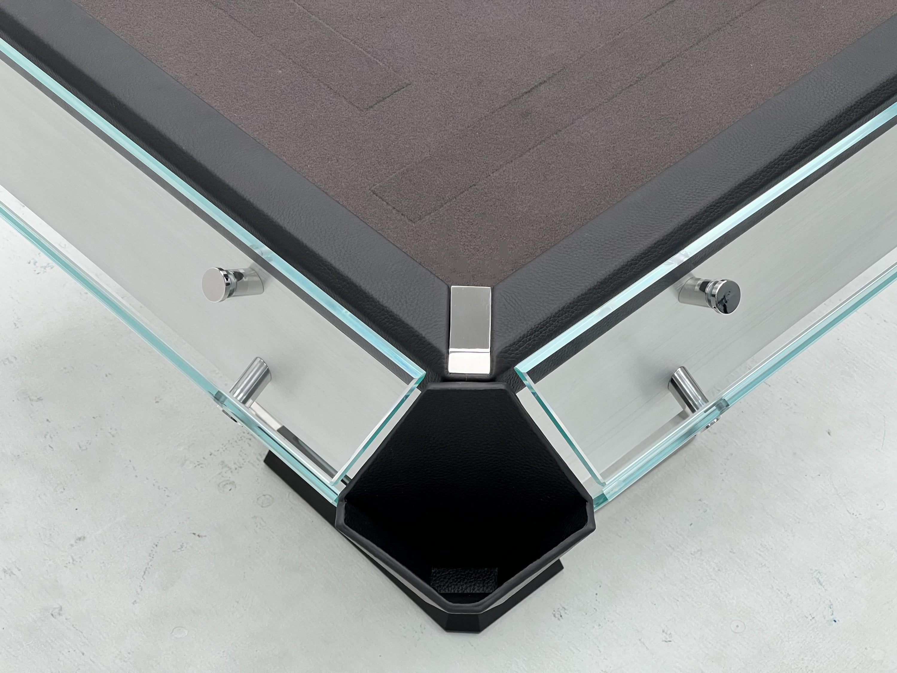 CRYSTAL GLASS AUTOMATIC MAHJONG TABLE