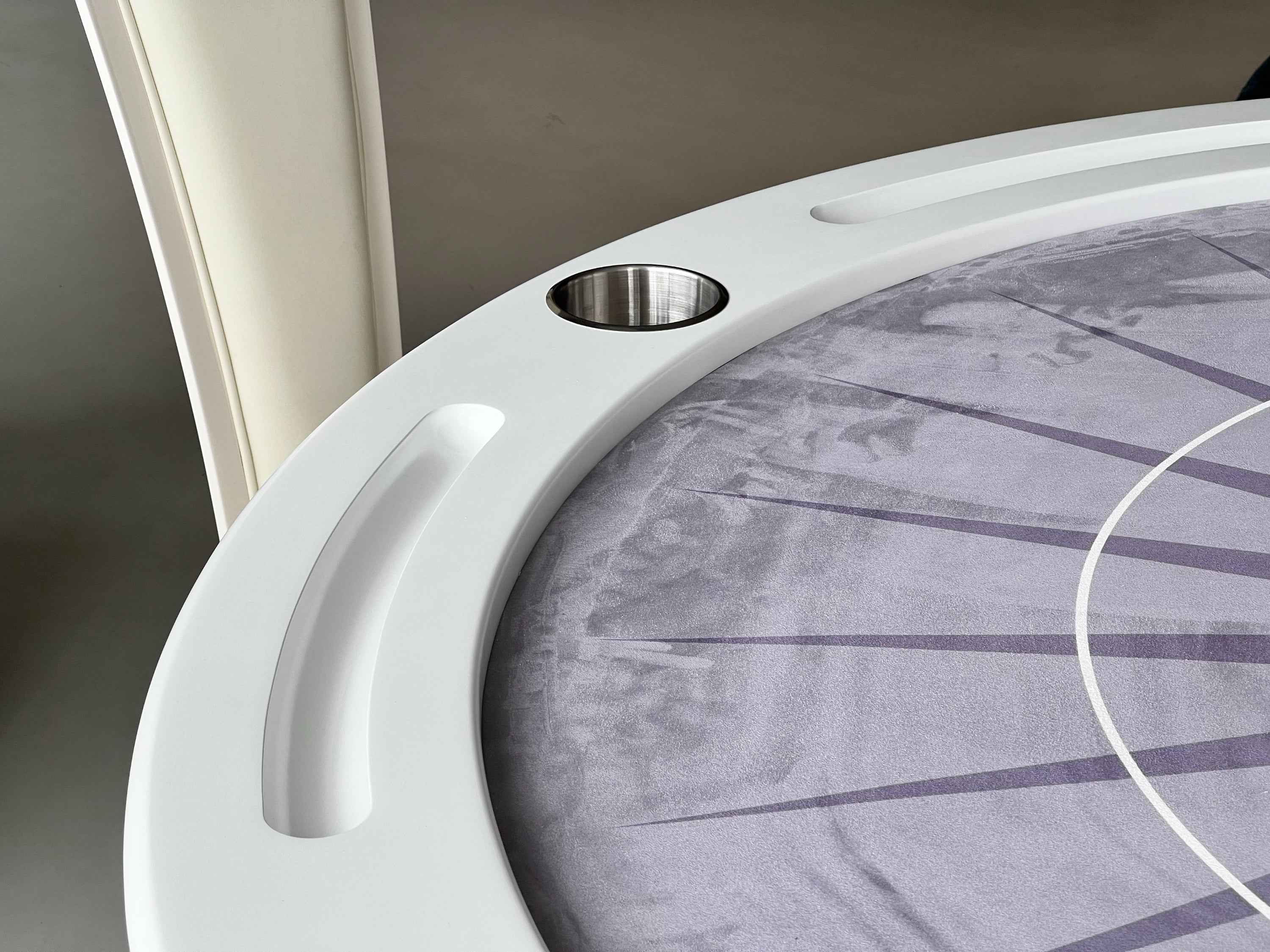 LIGHT LUXURY POKER TABLE