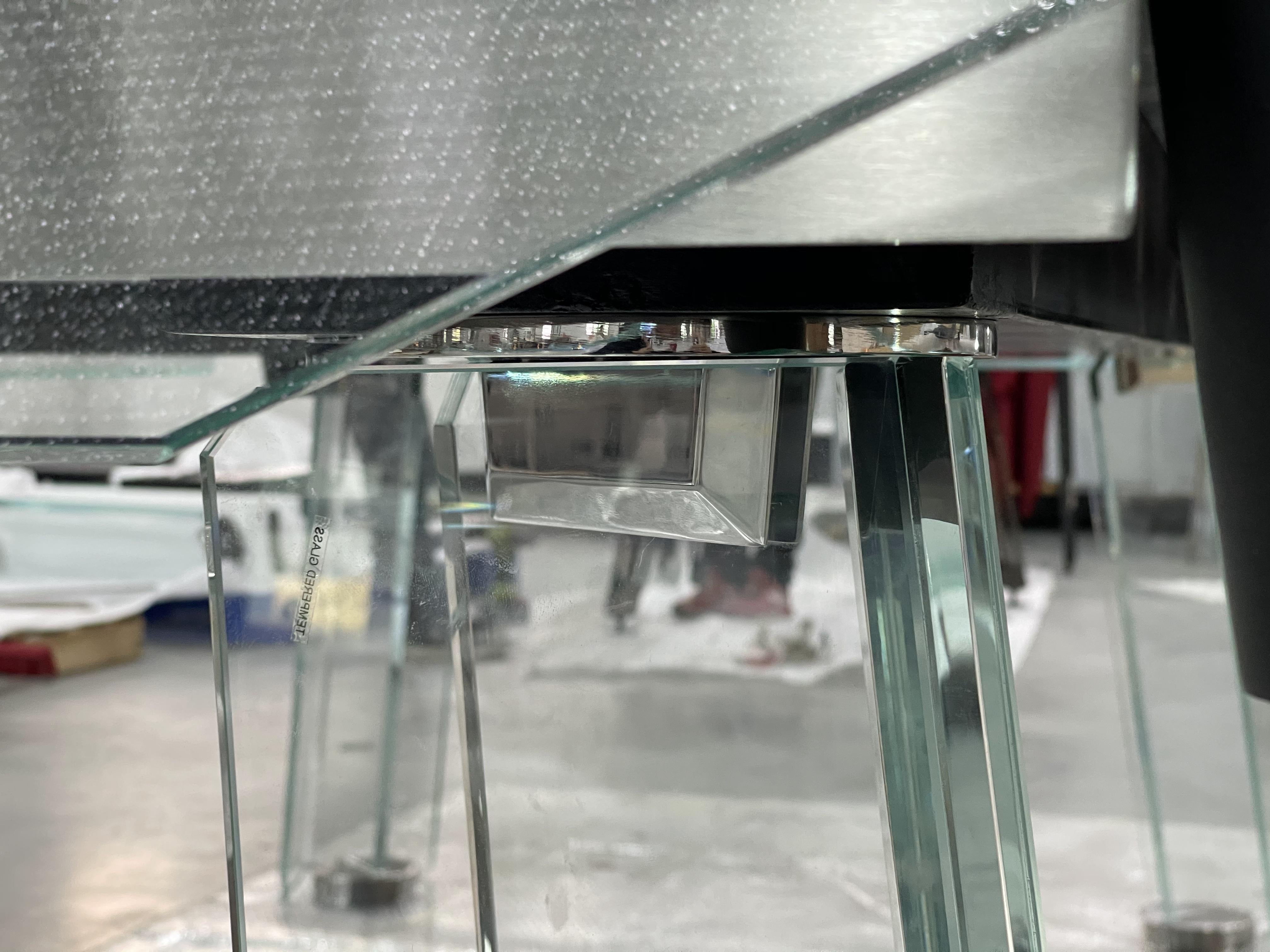 CRYSTAL GLASS POOL TABLE