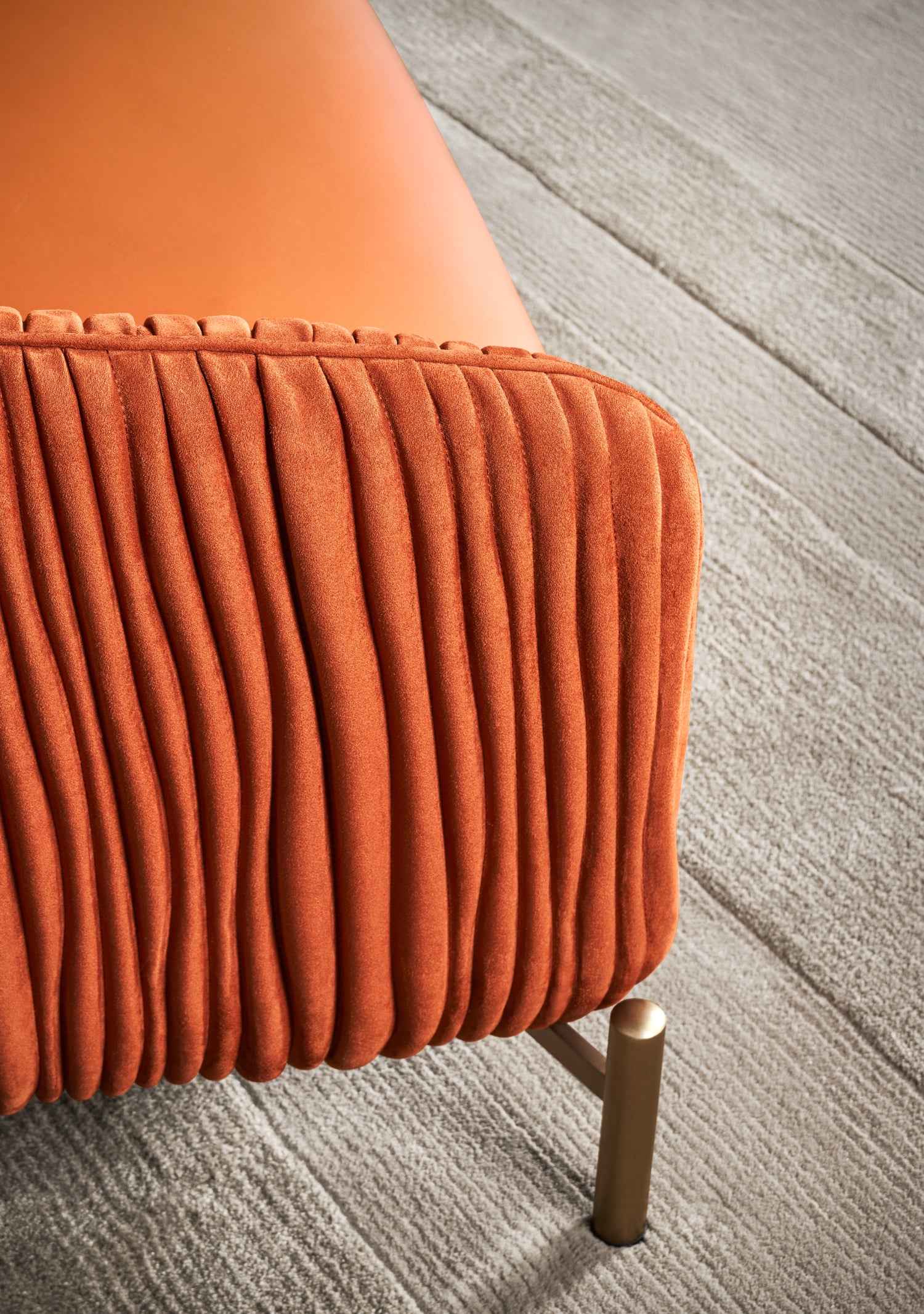 Modern minimalist crease Craft Wild sofa with suede soft wrap tigercloth pillow DJ5-058 Sofa