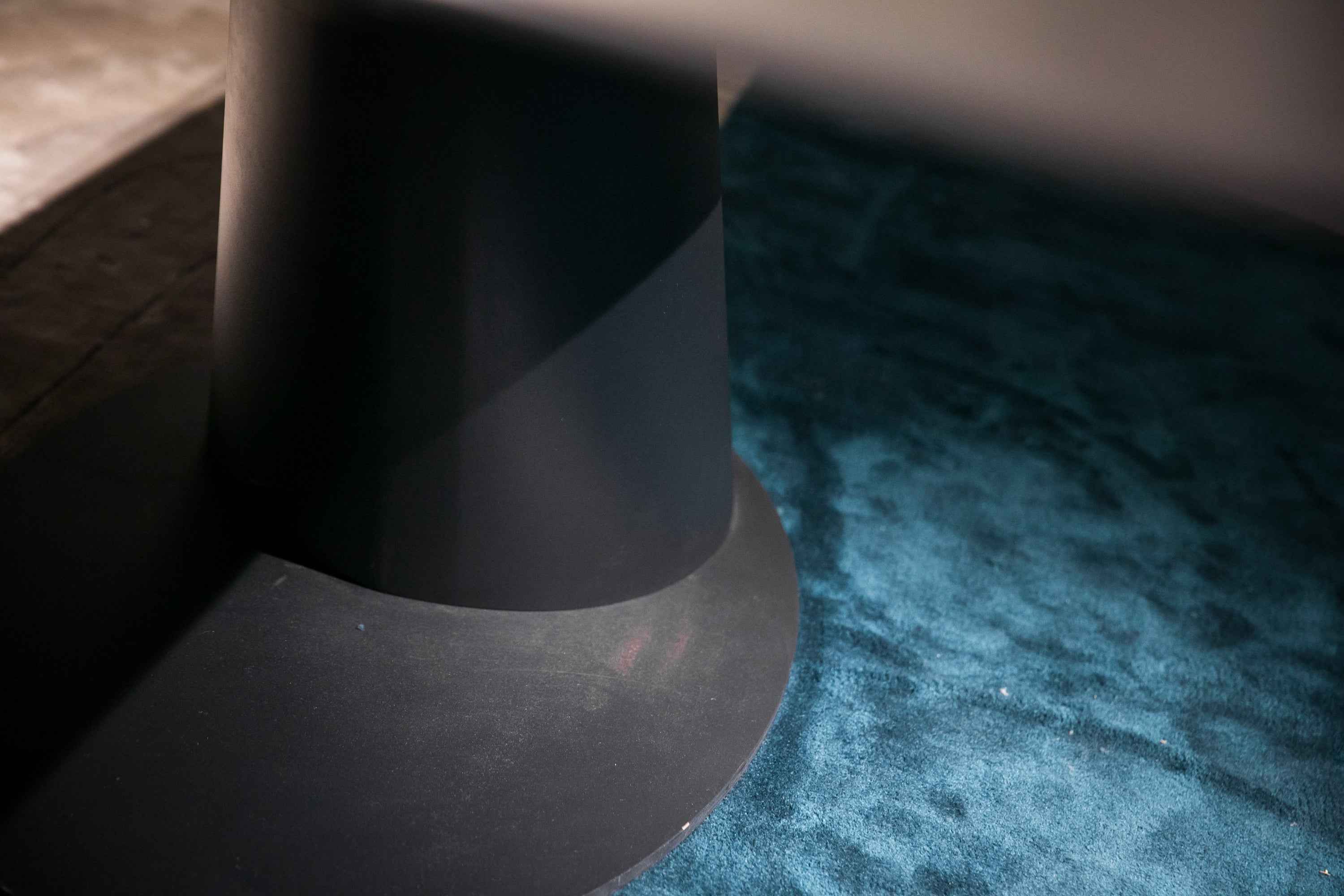 HA-1715-6 Dining table