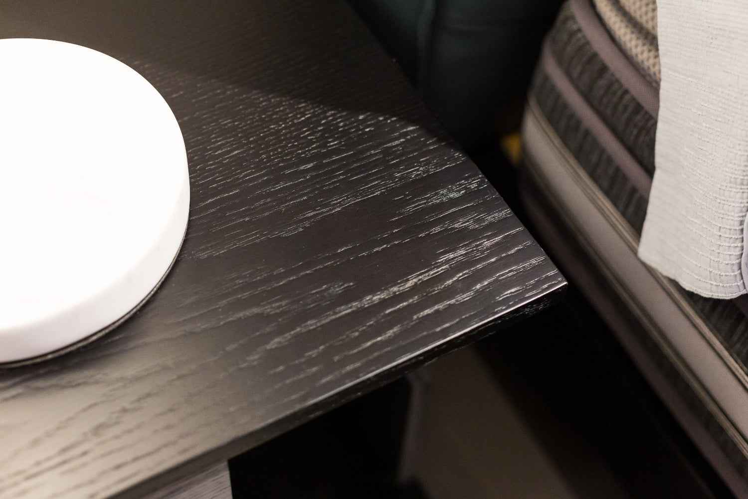 HX-1801-4 bedside table