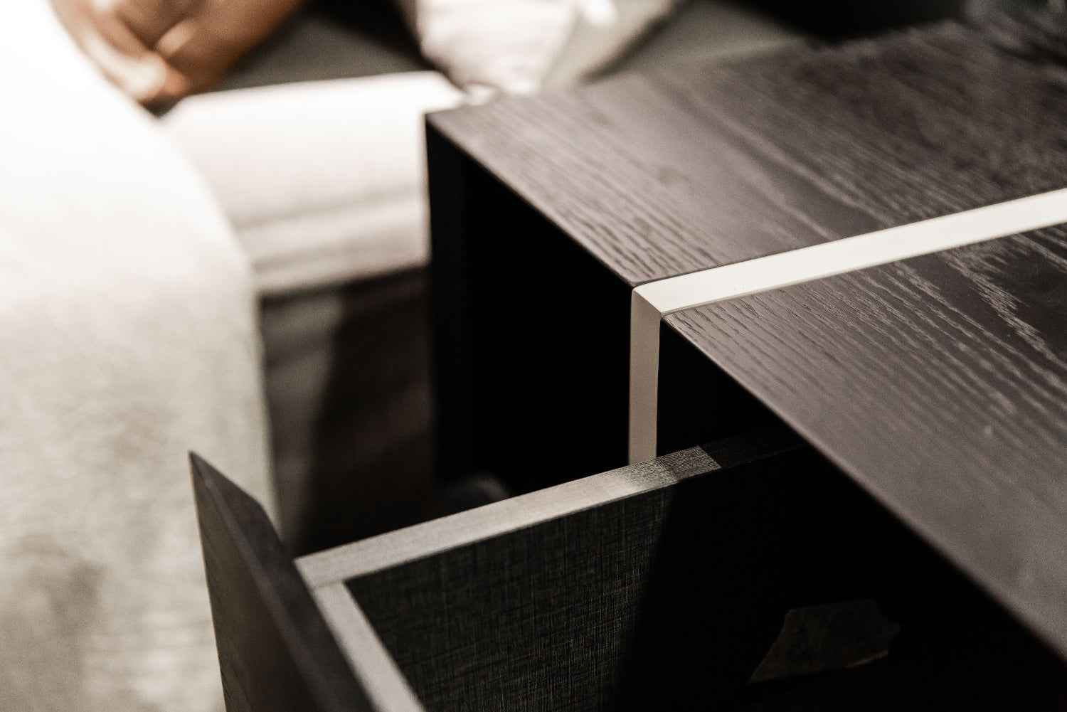 Sleek Black HX-1862-2 Bedside Cabinet