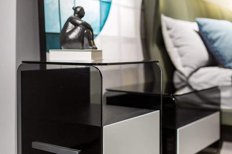 Minimalist Black Glass HX-2066-2/3 Bedside Table