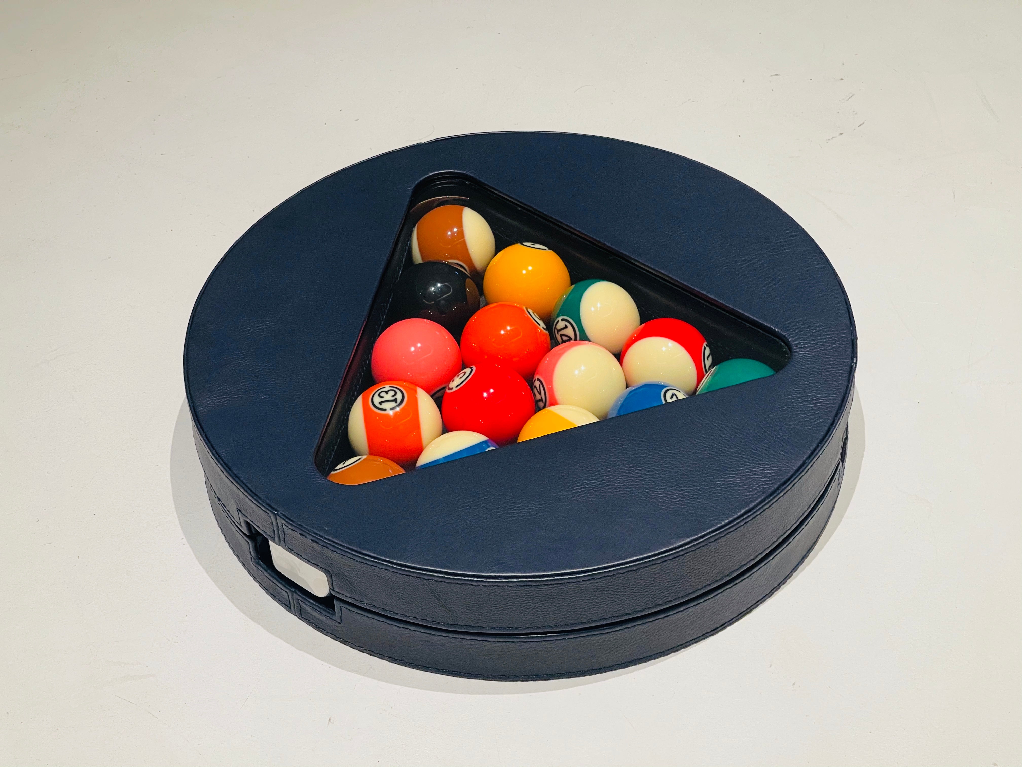 Leather ball disc pool table