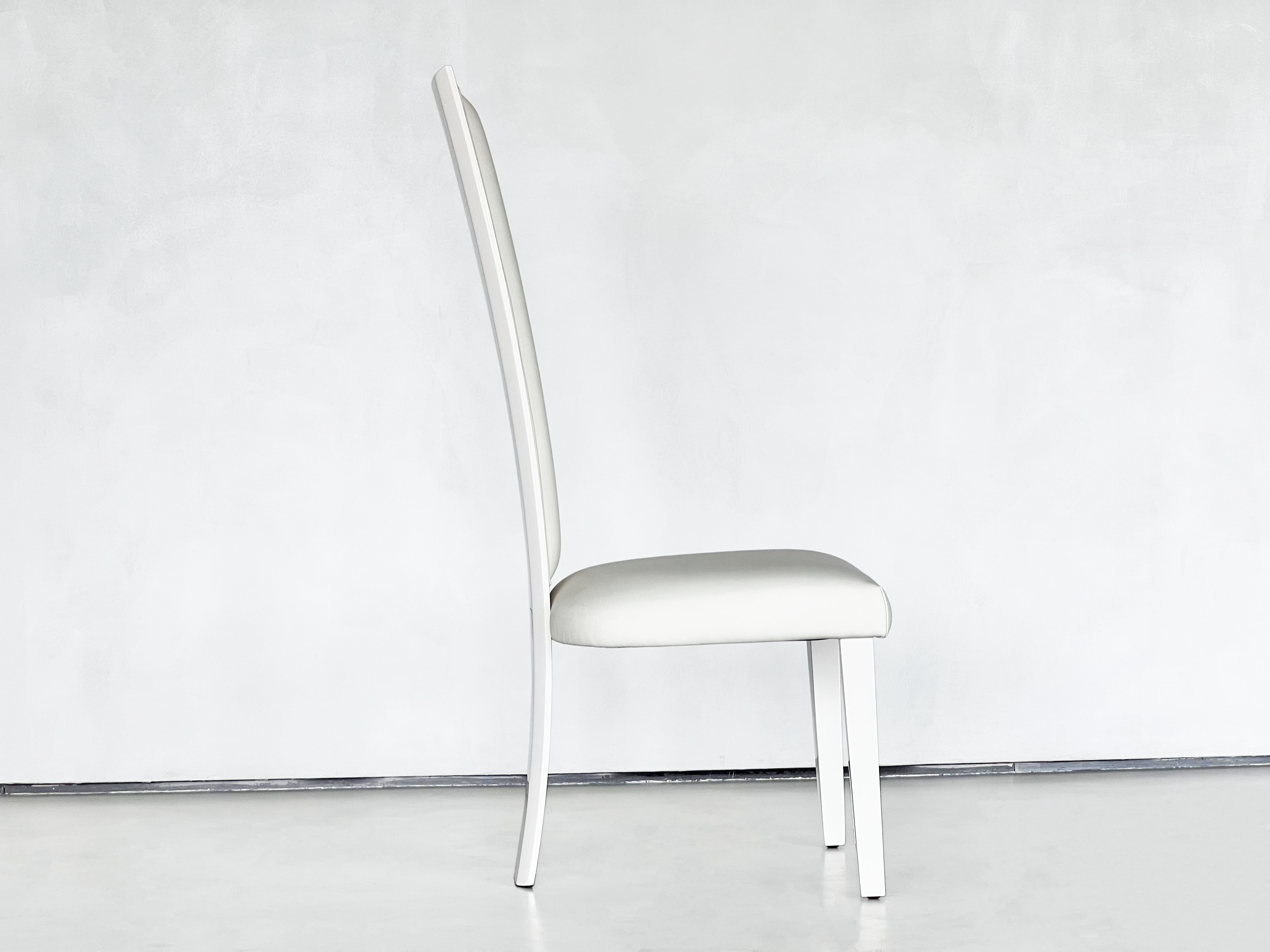 Mahjong table Supporting back chair