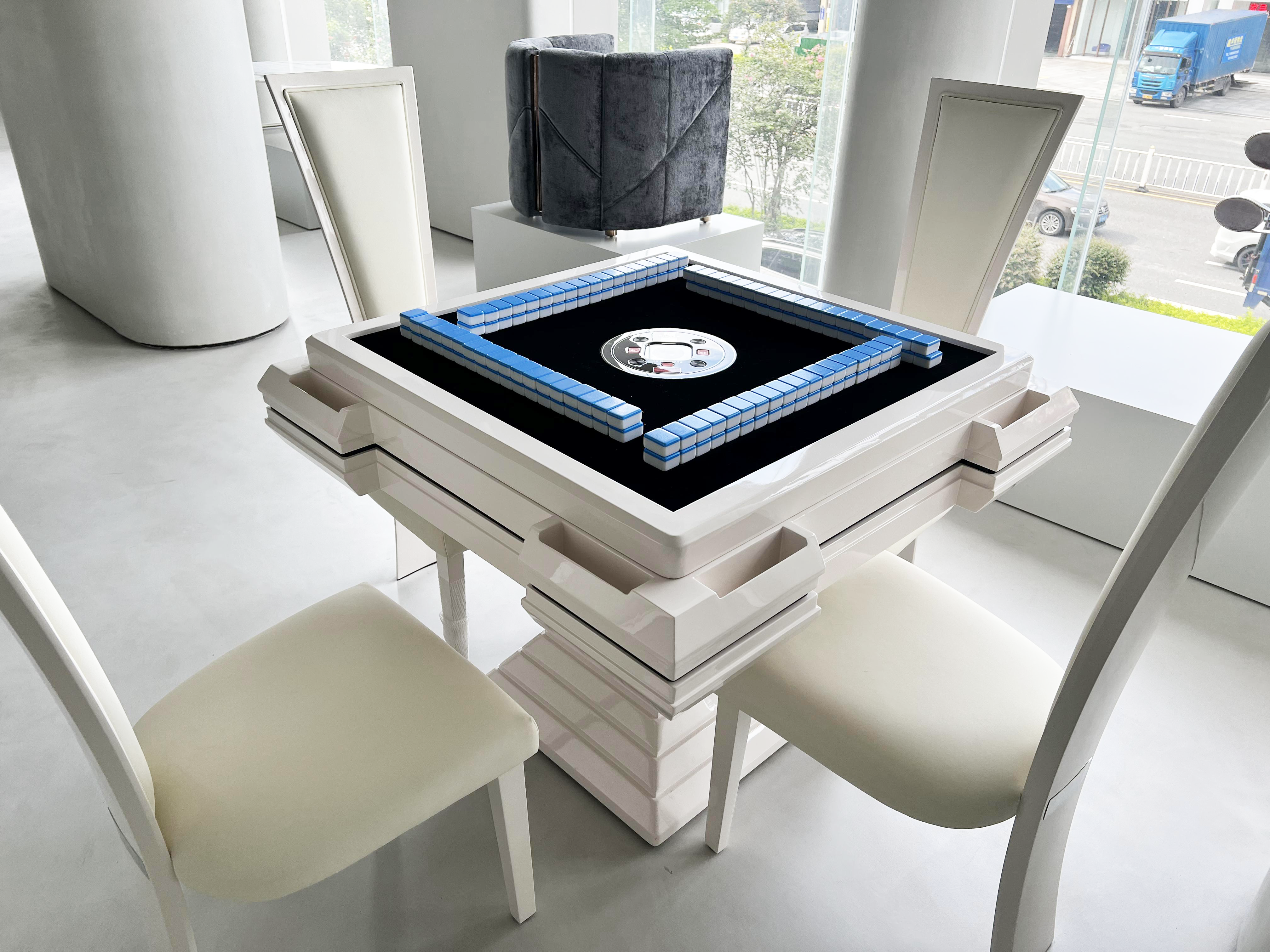 Mahjong table Supporting back chair