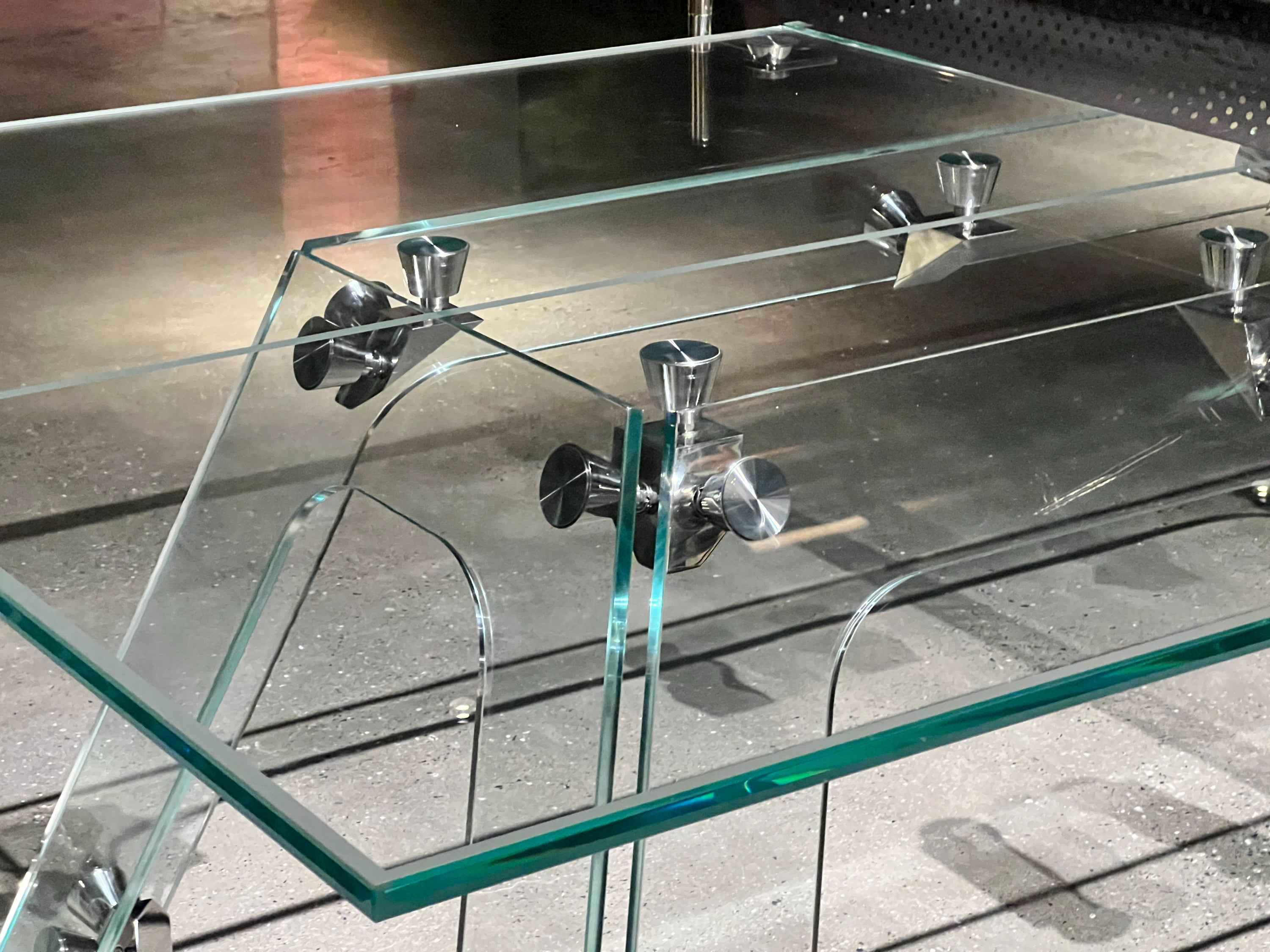 GLASS PING-PONG TABLE