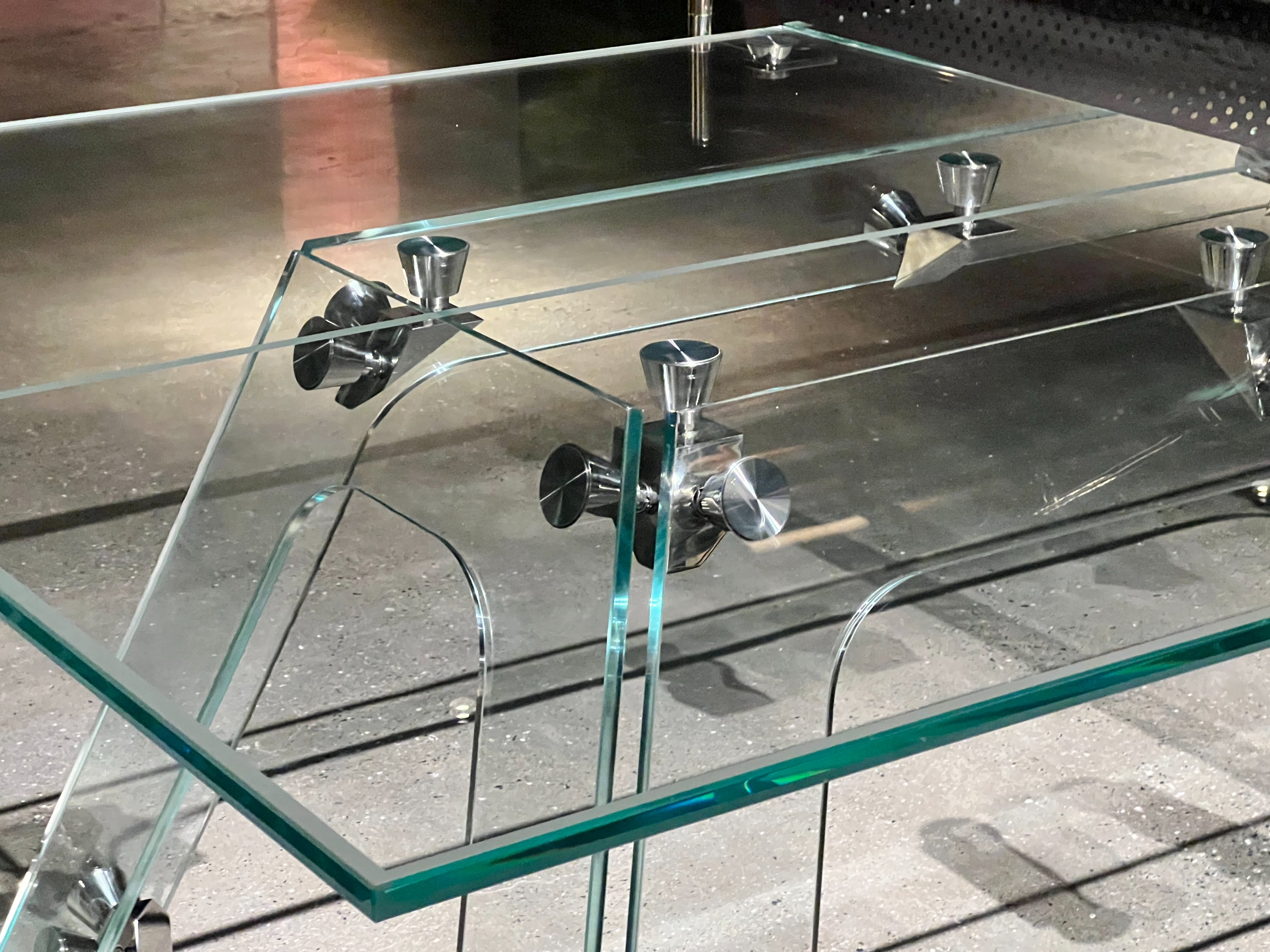 GLASS PING-PONG TABLE chiuchiufurniture