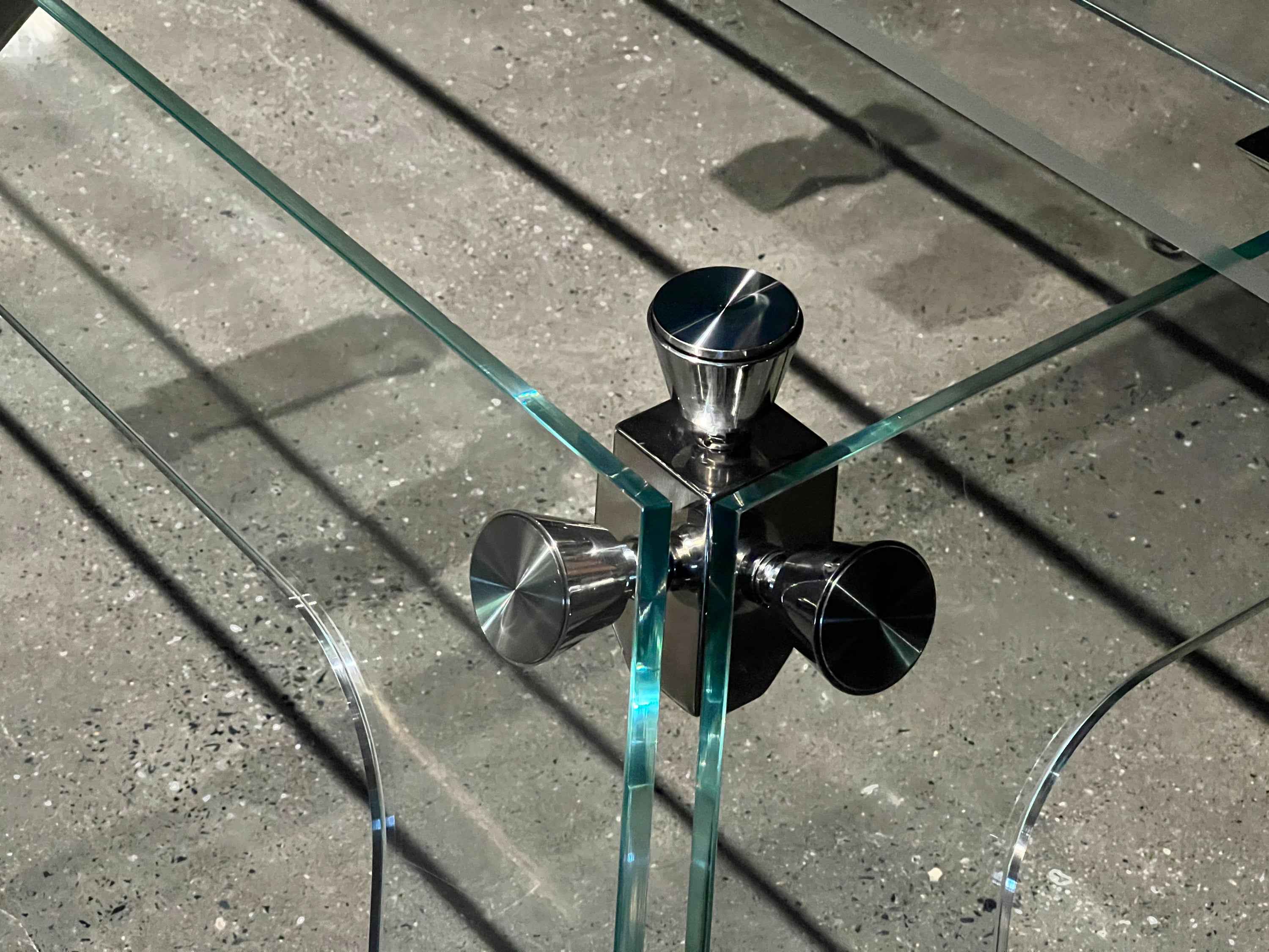 GLASS PING-PONG TABLE