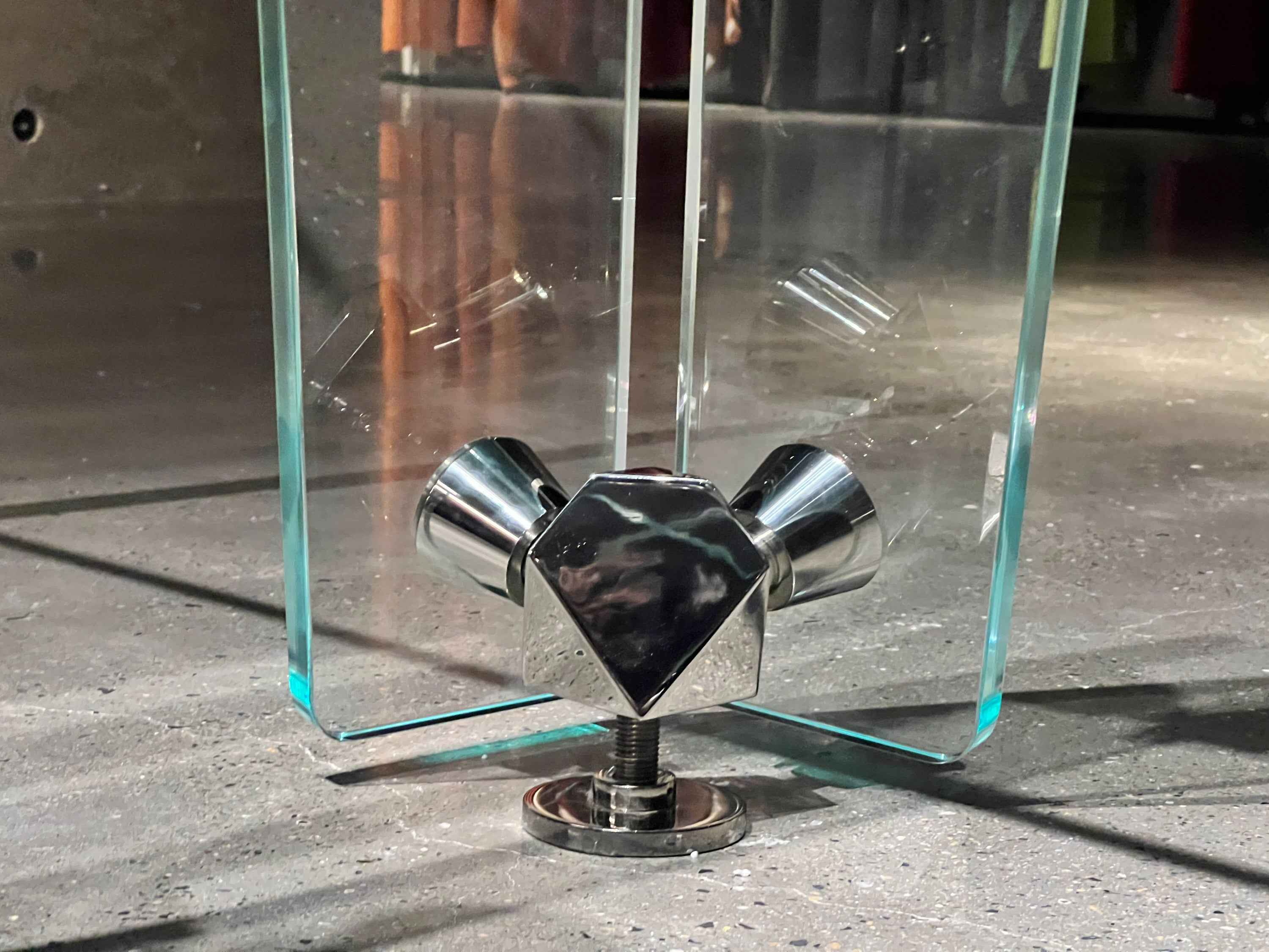 GLASS PING-PONG TABLE