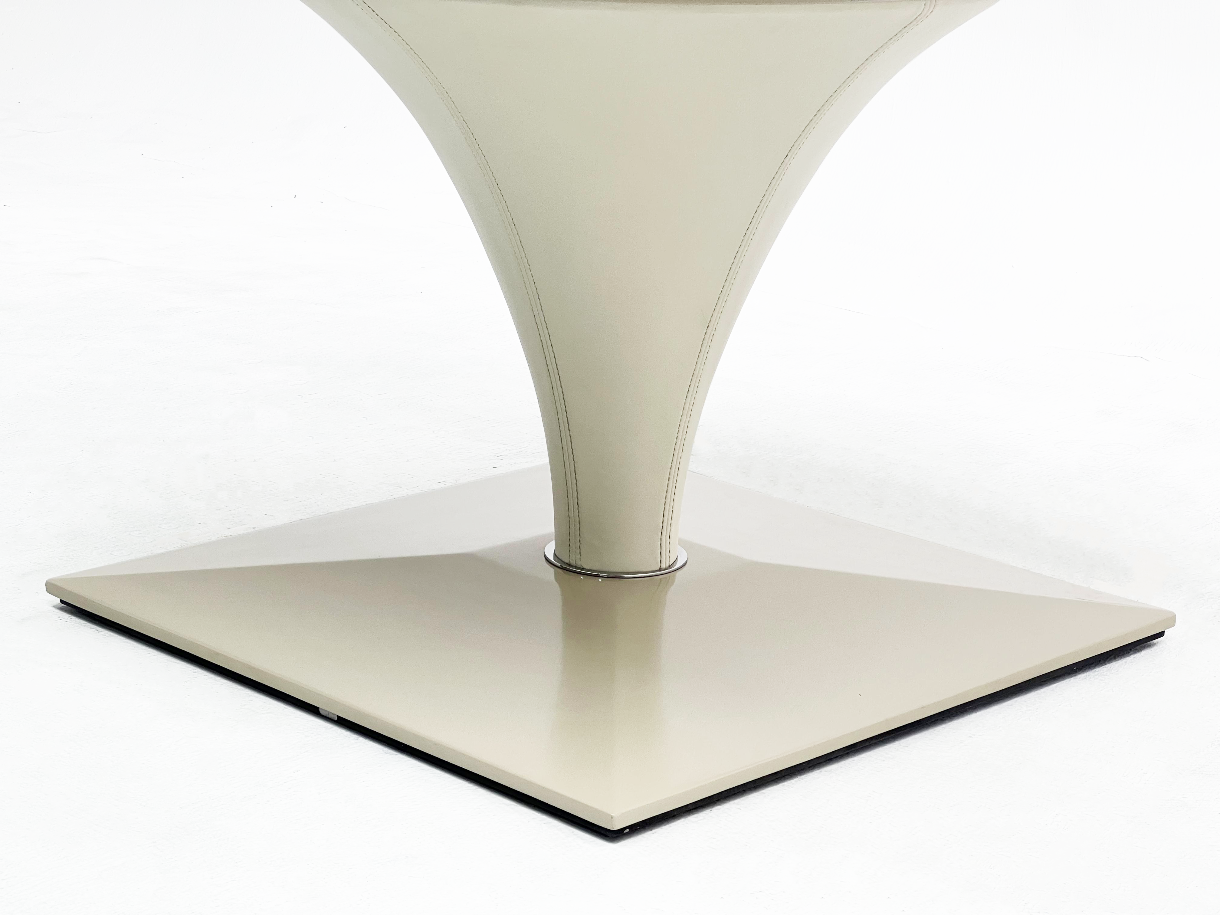 Mahjong table Supporting back chair