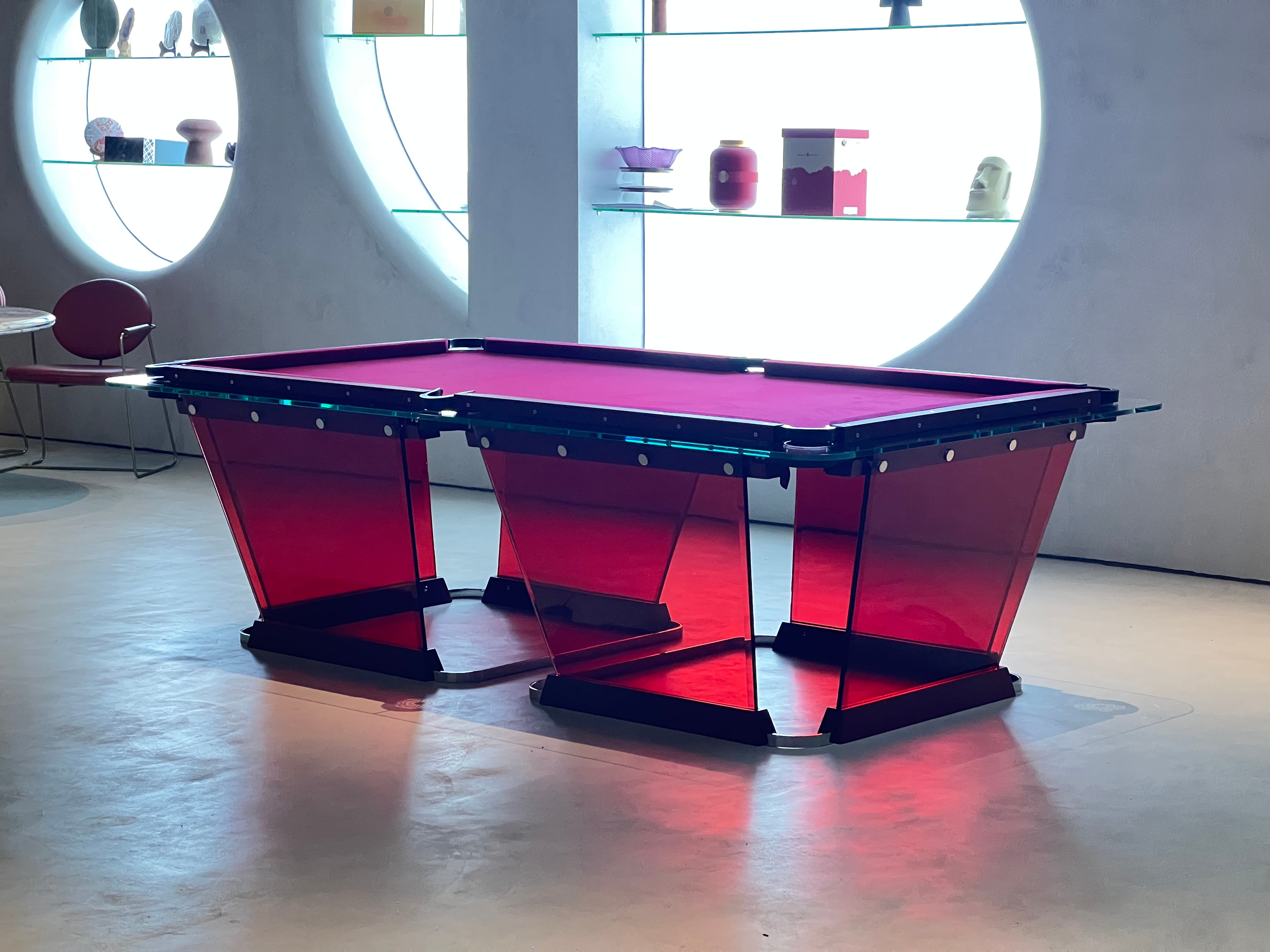 TK GLASS pool table