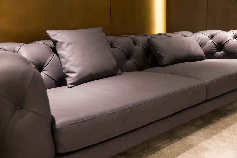 Italian minimalist A60 leather sofa with waist pillow and throw pillow VJ5-2006 sofa