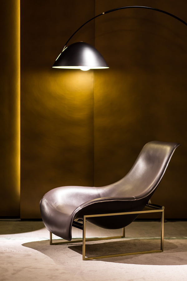 Italian minimalist orange leather lounge chair VE-W1910 Lounge chair